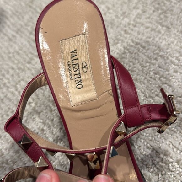 Valentino Garavanti Rockstud Rubino Authentic Sz 7.5 - Picture 10 of 14